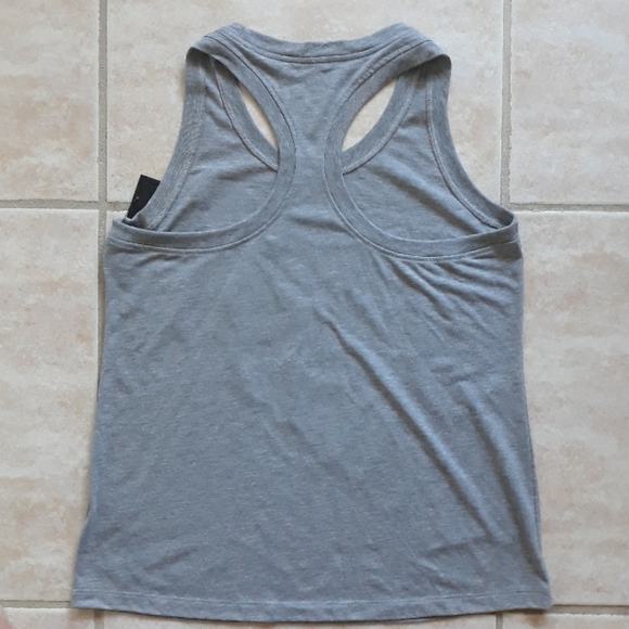 Nike ladies tank top - Picture 2 of 8